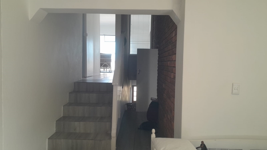 5 Bedroom Property for Sale in Jongensfontein Western Cape